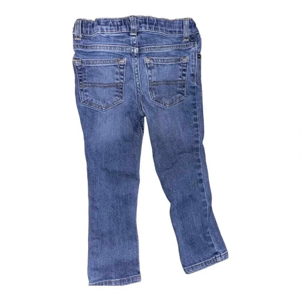 OshKosh Bgosh kids skinny blue jeans size  4t. Adjustable waist